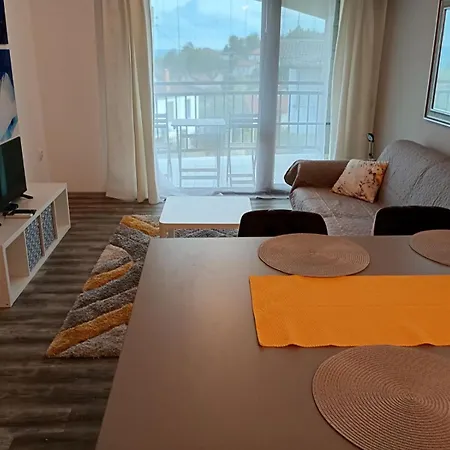 Apartment Sea View